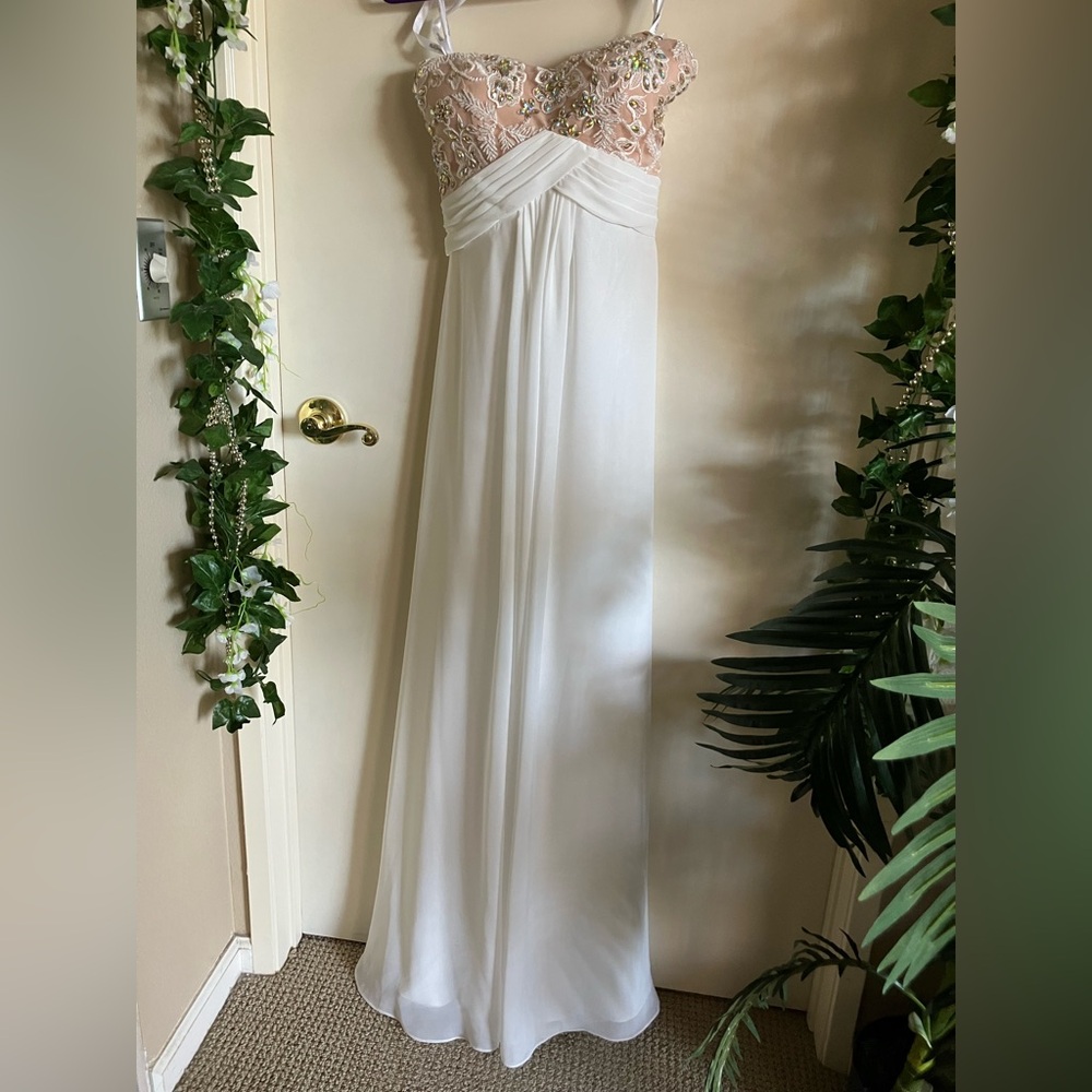 Size 8 “Destinations by John Bills” Branded Wedding Dress